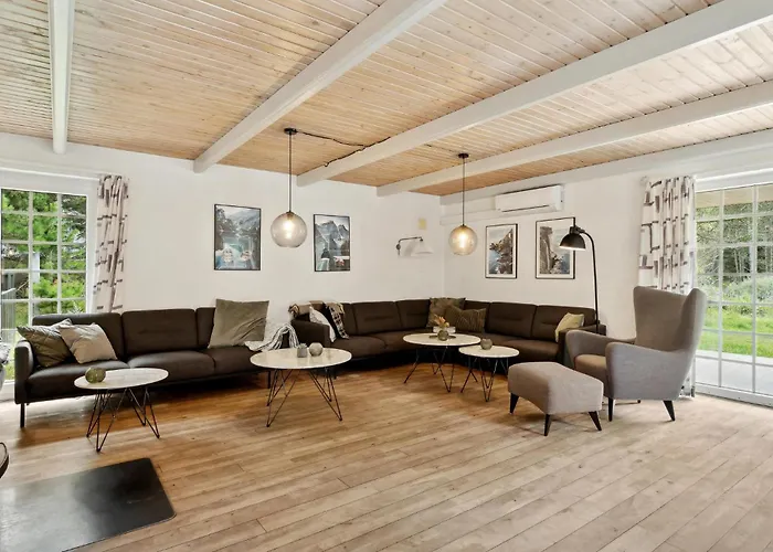 Casa vacanze Gorgeous In With Sauna *
